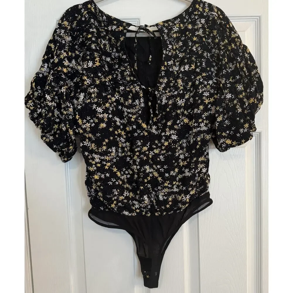 Free People Dessa Bodysuit Sz Small Black Ditsy Floral Puff Sleeve Mesh Tie Back